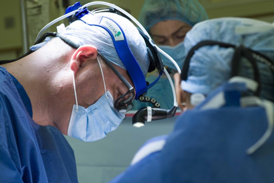Image of Prof Giovanni Mariscalo in the operating theatre leading the surgery